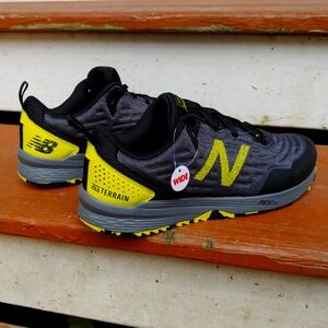 New Balance NITREL Trail Running - MTNTRCS3 - Black / Yellow - 9 4E Wide